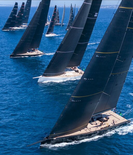 V with Galateia and Bullitt above her during one of today's starts. Photo: IMA / Studio Borlenghi